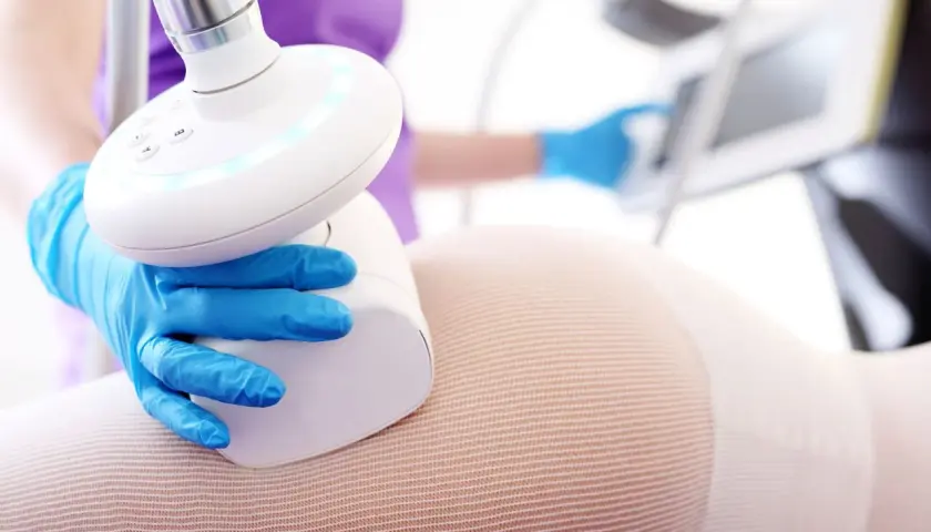 Endermologia rozciąga skórę? Ekspert wyjaśnia, jak ją ujędrnia!